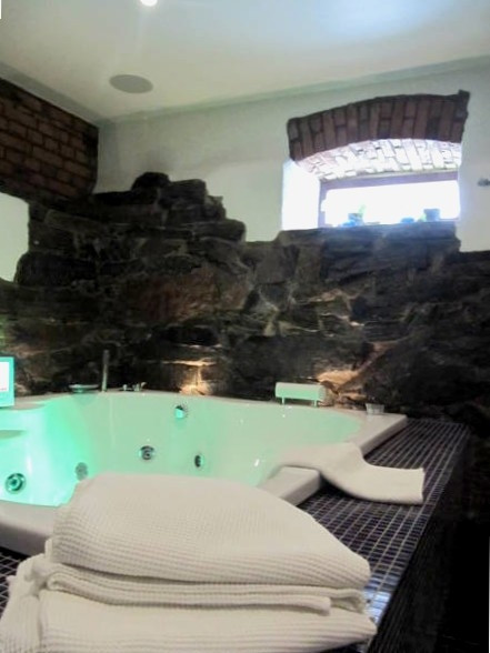 IQsuites