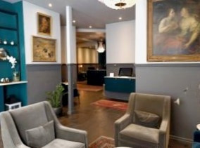 Queen's Hotel