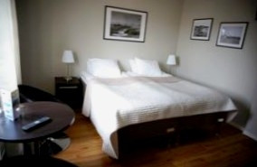Lokus Hotell