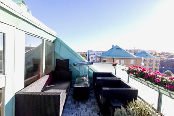 Modern Place With Stunning View and Terrace